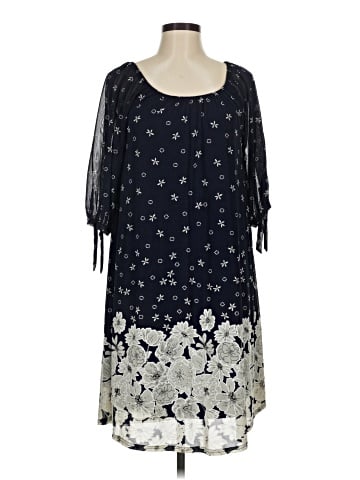 Siren Lily Casual Dress (view 1)