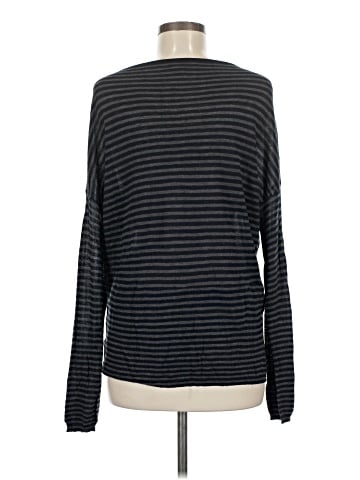 Vince. Pullover Sweater (view 2)