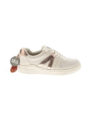 Mia Sneakers (view 1)
