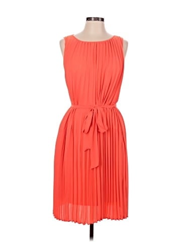 Banana Republic Cocktail Dress (view 1)