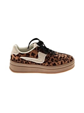 Lucky Step Sneakers