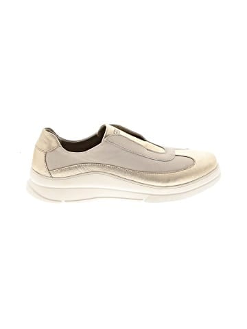 Cloud Sneakers (view 1)