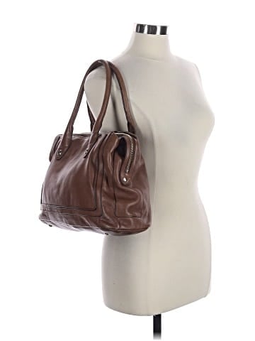 B Makowsky Leather Tote (view 2)