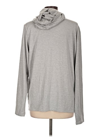 Alo Pullover Hoodie (view 2)