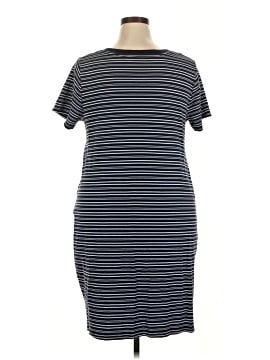 Ava & Viv Casual Dress (view 2)