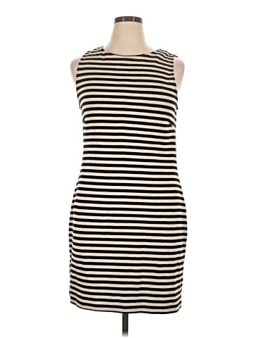 Valerie Bertinelli Casual Dress (view 1)