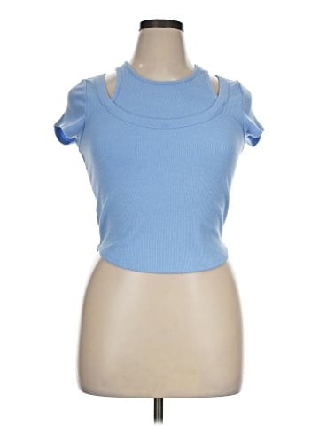 Almost Famous Short Sleeve Top (view 1)