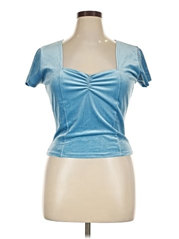 Delia's Short Sleeve Top (view 1)