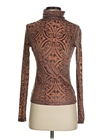 VICI Long Sleeve Top (view 1)