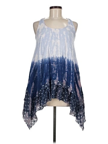 Everleigh Casual Dress (view 1)