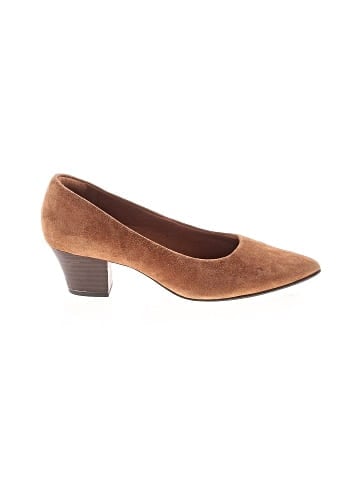 Clarks Heels (view 1)