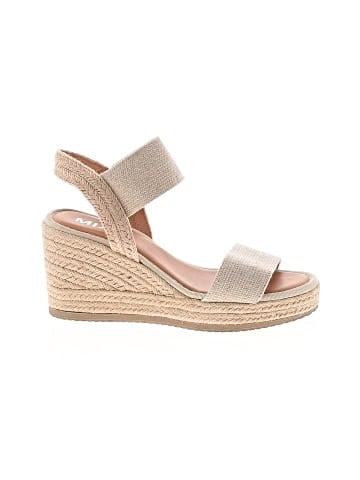 Mia Wedges (view 1)