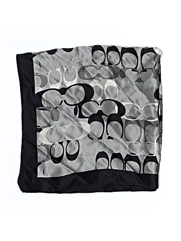 Coach scarf (view 2)