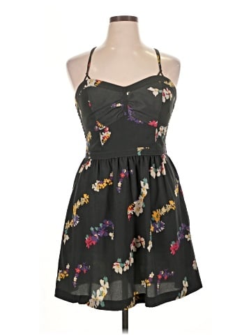 American Eagle Outfitters Casual Dress (view 1)