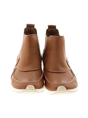 Nike Sneakers (view 2)