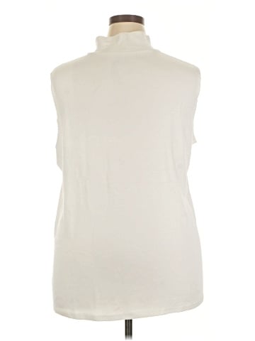 Croft & Barrow Sleeveless T-Shirt (view 2)
