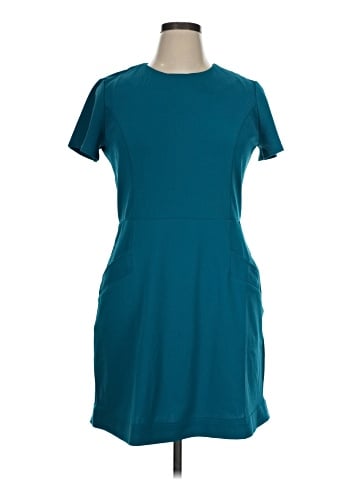 Donna Morgan Casual Dress (view 1)
