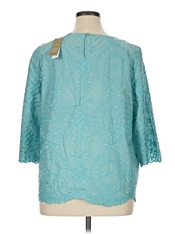 Chico's 3/4 Sleeve Blouse (view 2)