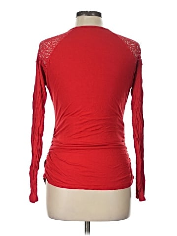 Old Navy - Maternity Long Sleeve T-Shirt (view 2)