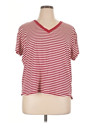 Torrid Short Sleeve T-Shirt (view 1)