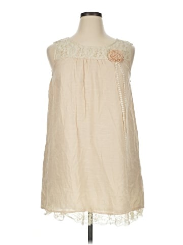 Rouge Sleeveless Blouse (view 1)