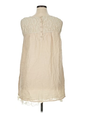 Rouge Sleeveless Blouse (view 2)