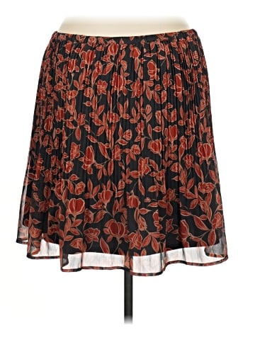 Banana Republic Factory Store Casual Skirt (view 2)