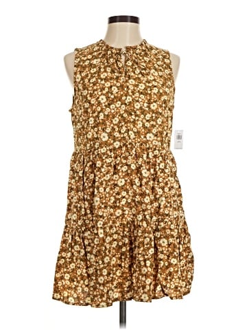 Old Navy Casual Dress (view 1)