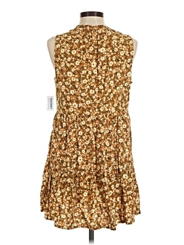 Old Navy Casual Dress (view 2)