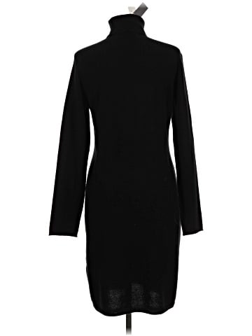 Neiman Marcus Cashmere Pullover Sweater (view 2)