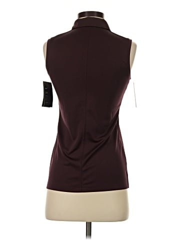 Nike Sleeveless T-Shirt (view 2)