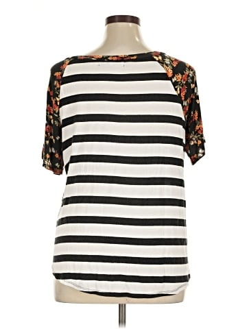 Absolutely Famous Short Sleeve Top (view 2)