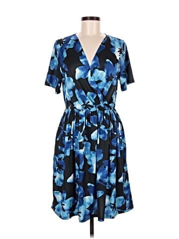 Lularoe Casual Dress (view 1)