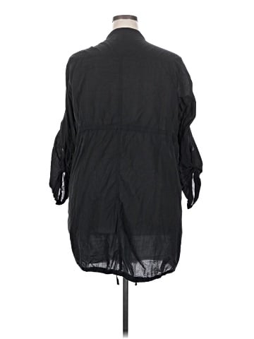 Torrid 3/4 Sleeve Button-Down Shirt (view 2)