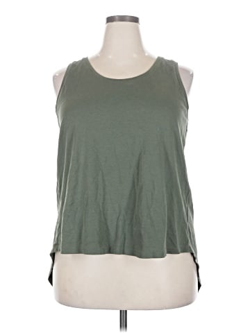 H By Halston Sleeveless T-Shirt (view 1)