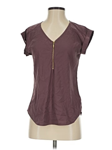 Express Outlet Short Sleeve Top (view 1)