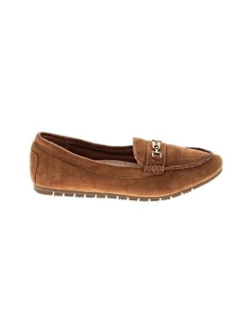 Unbranded Flats (view 1)