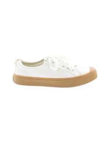 Cariuma Sneakers (view 1)