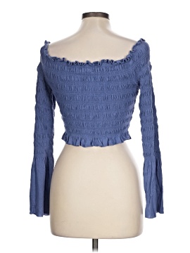 Urban Outfitters 3/4 Sleeve Blouse (view 2)