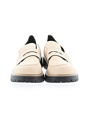 Unbranded Flats (view 2)