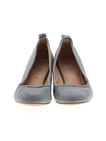 Universal Thread Heels (view 2)