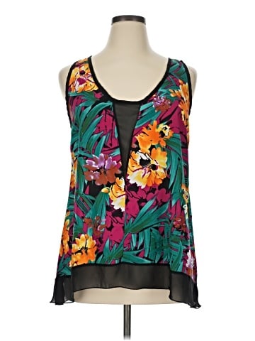 FASHION TO FIGURE Sleeveless Blouse (view 1)