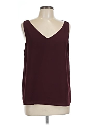 Versona Sleeveless Top (view 1)