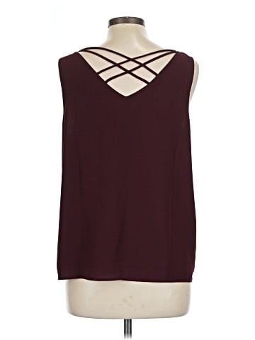 Versona Sleeveless Top (view 2)