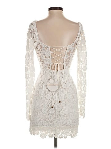 Selfie Leslie Cocktail Dress (view 2)
