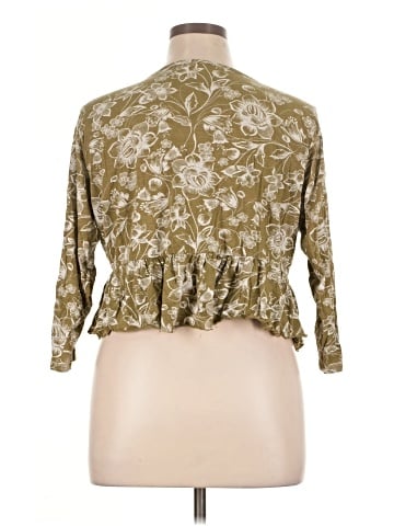 wonderly 3/4 Sleeve Blouse (view 2)