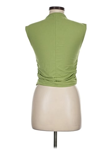 Abercrombie & Fitch Sleeveless T-Shirt (view 2)