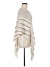 Coco + Carmen 100% Acrylic Ivory Poncho One size - photo 4