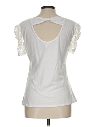 No Boundaries Short Sleeve Top (view 2)
