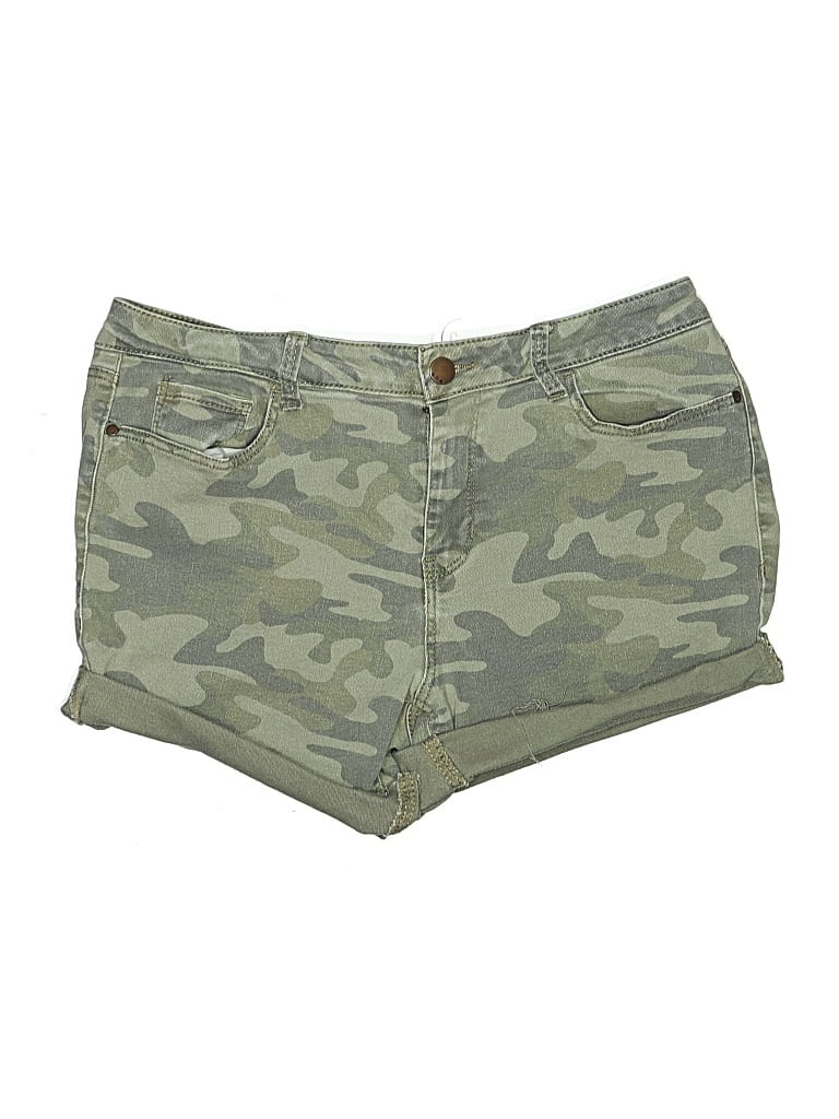 Pre-owned A.n.a. A New Approach Shorts In Green